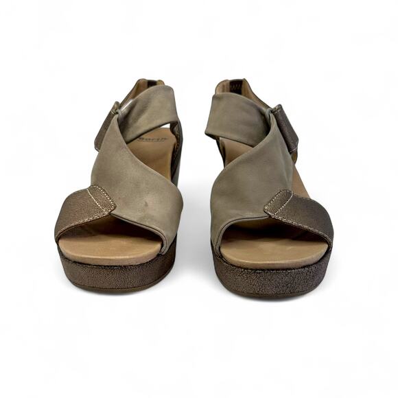 Earth Women's Khaya Kendi Wedge Sandal 8.5 Metal Alloy Copper Comfort Sandals - Picture 4 of 11